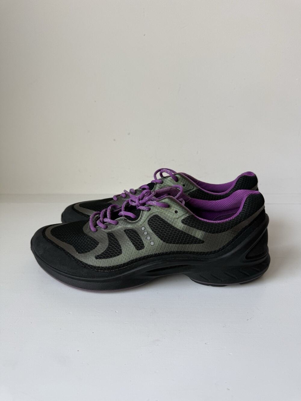 ECCO Biom Fjuel Tie Sneakers Womens Sz 9 DBlue Trainer Running Shoes